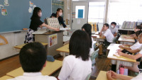 ②