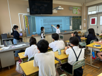 ②
